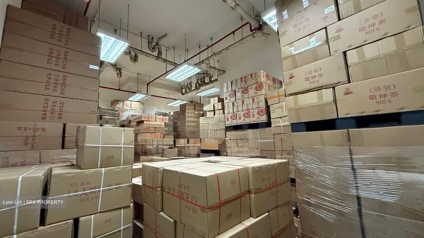 Pantech Business Hub (D5), Factory #618076351